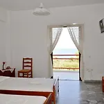 Armonia בית הארחה